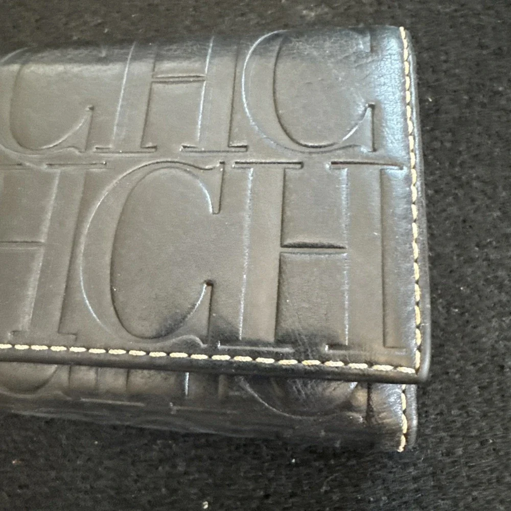 CH Carolina Herrera Leather Trifold  Wallet with Removable Coin Purse Continenta